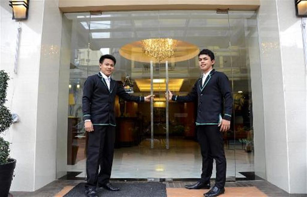 Silver Oaks Suites & Hotel Μανίλα Εξωτερικό φωτογραφία