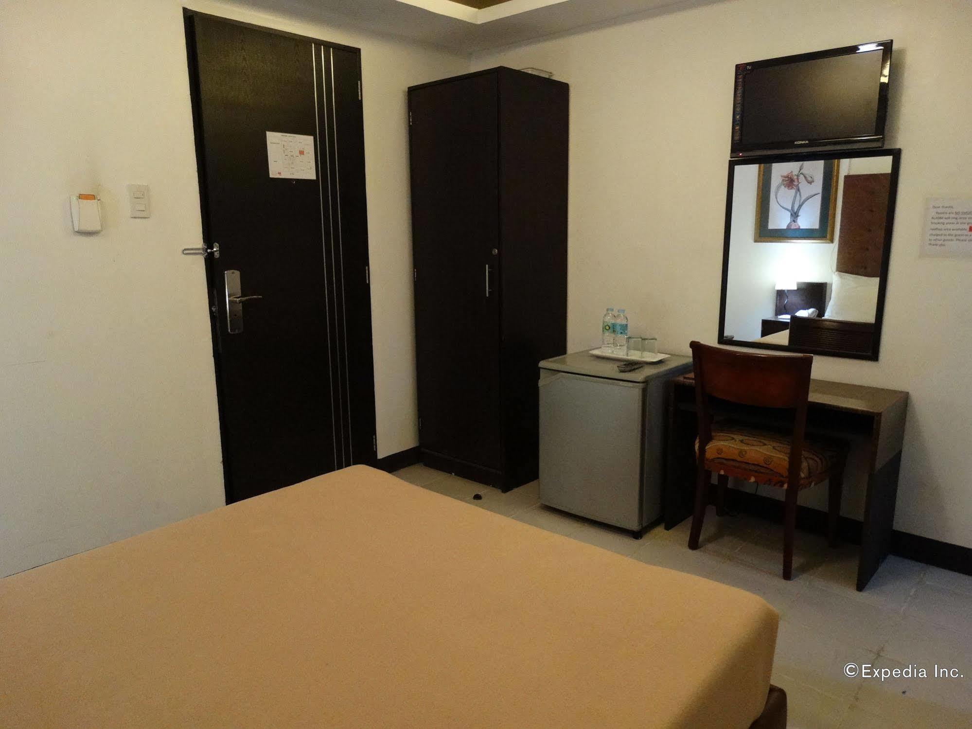 Silver Oaks Suites & Hotel Μανίλα Εξωτερικό φωτογραφία