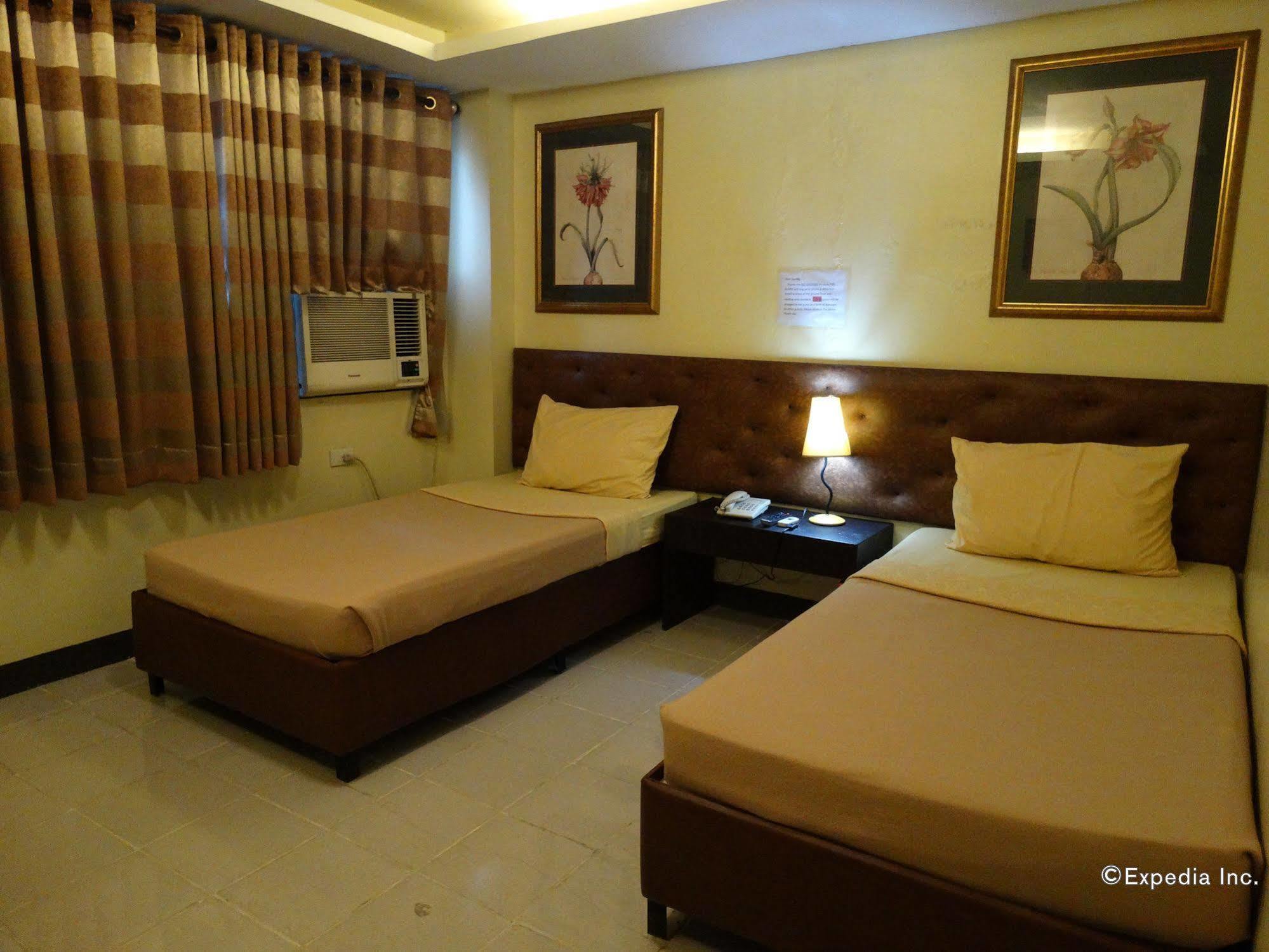 Silver Oaks Suites & Hotel Μανίλα Εξωτερικό φωτογραφία